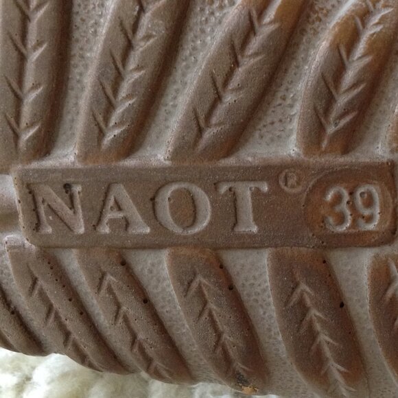 NAOT Gladiator "8" Leather/Suede flats, Tan Kata, Comfort, Trending, Strappy - Picture 6 of 6